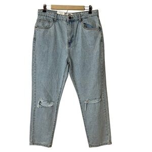 Cotton on high waist Mom Jean in barlee blue rip